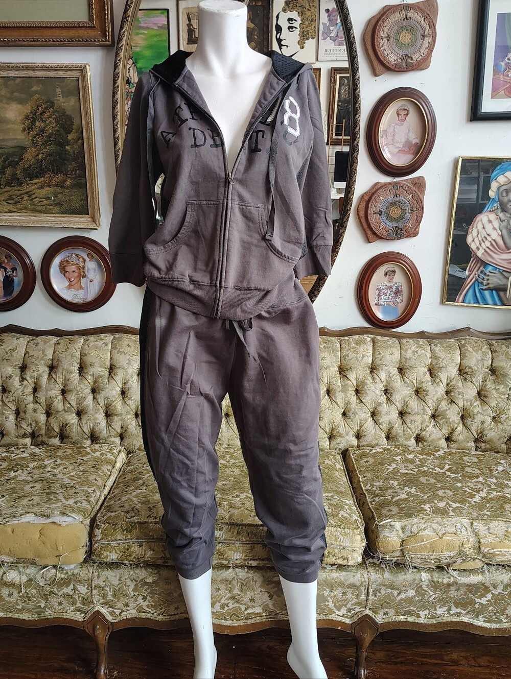 Y2k Vintage Gray 2 Piece Hoodie Capri Pant Set Full Tracksuit Rare Juniors Large